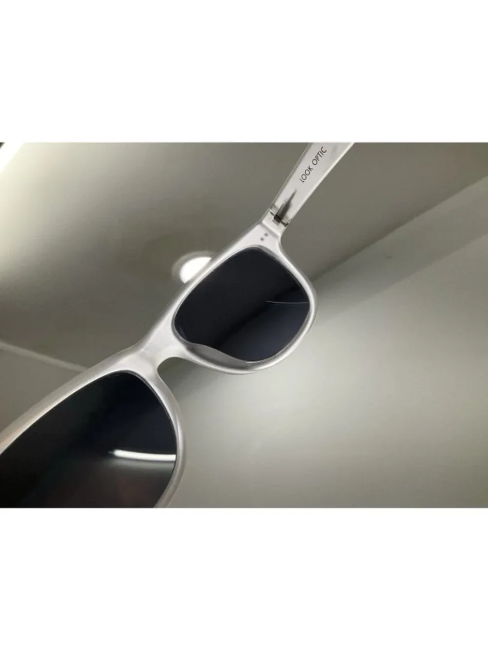Look Optic Sullivan Frost Clear  +2.00 Reading SunGlasses 52-17-145